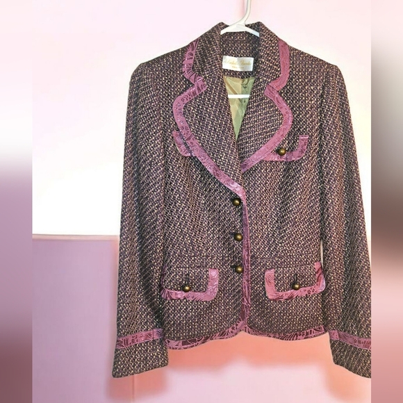 Women's Brown and Purple Tweed Blazer With Pink Satin Trim. Size Medium. - Picture 7 of 12